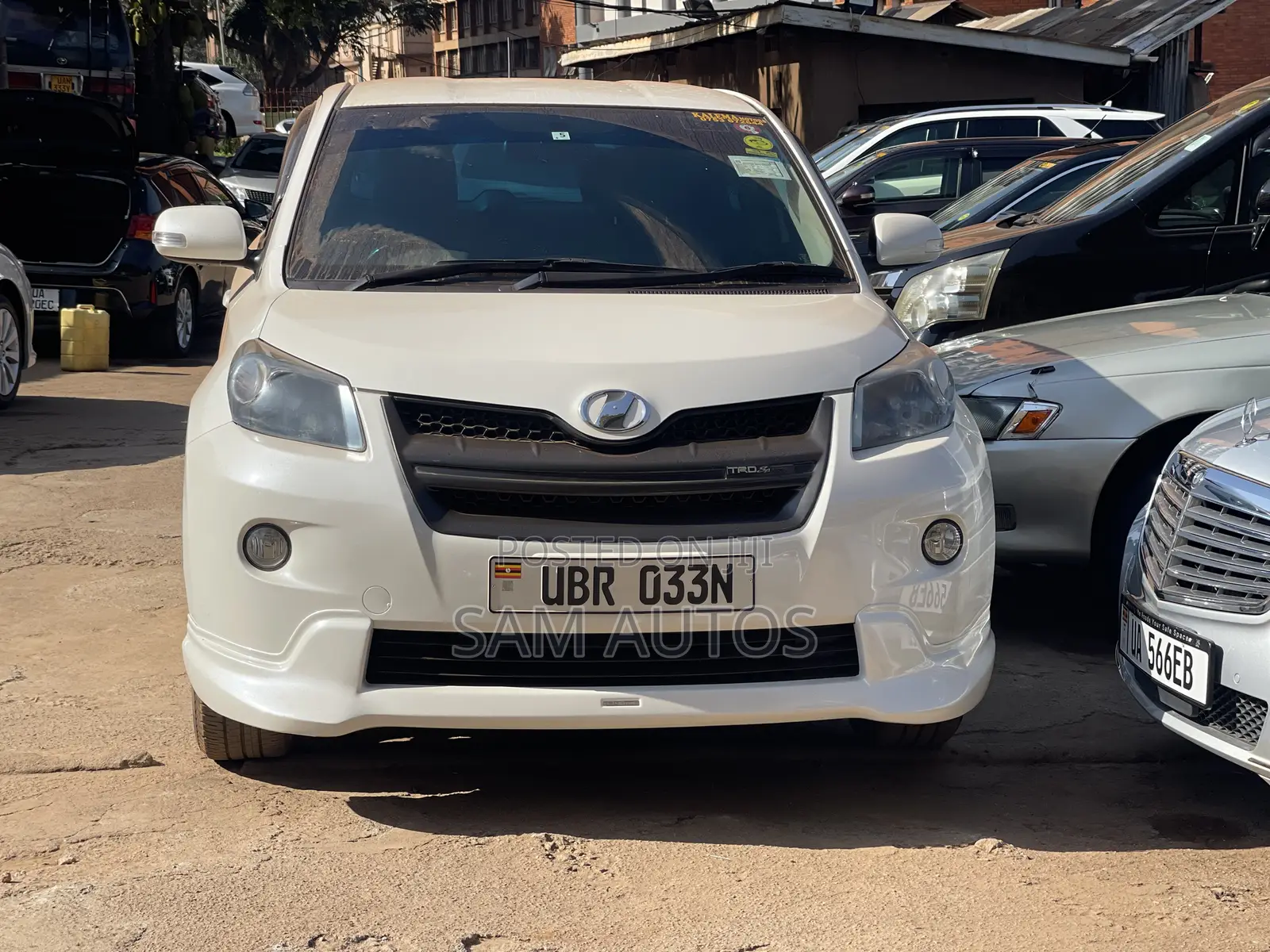 Toyota IST 2010 White