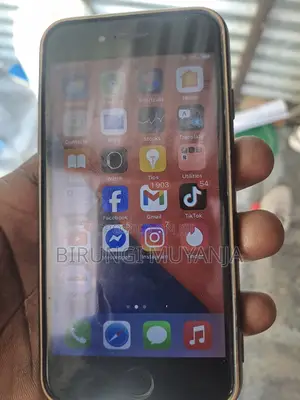 Apple iPhone 7 32 GB Black