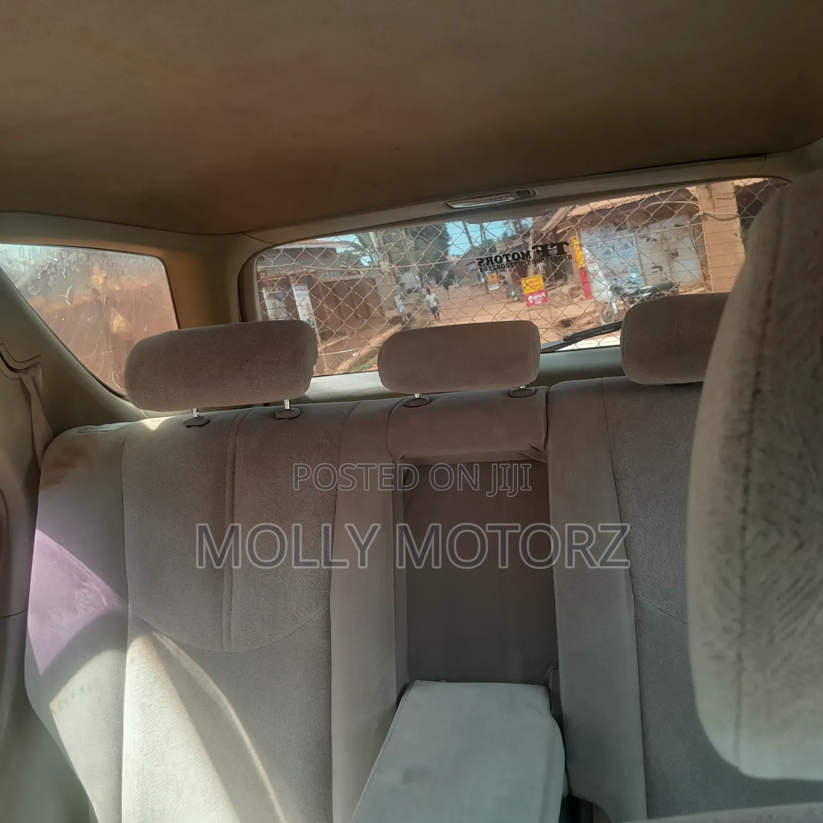 Toyota Harrier 2005 Gold