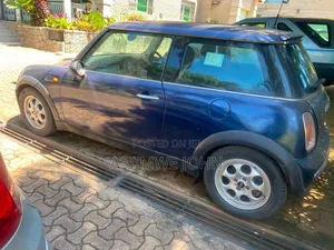 Mini Cooper 2006 Blue