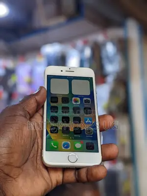 Apple iPhone 8 64 GB White