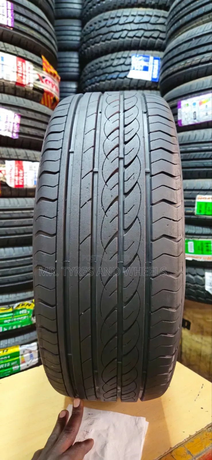 215 45 R17 Joyroad Sport Cars  Were a U Used but Still Gd Tire.