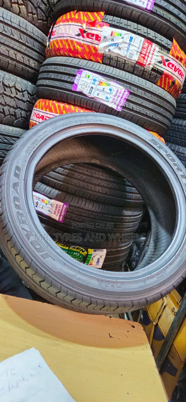 215 45 R17 Joyroad Sport Cars  Were a U Used but Still Gd Tire.