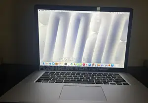 Laptop Apple MacBook Pro 16GB Intel Core i7 SSD 256GB