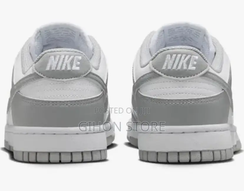 Nike Dunks Low Trainers