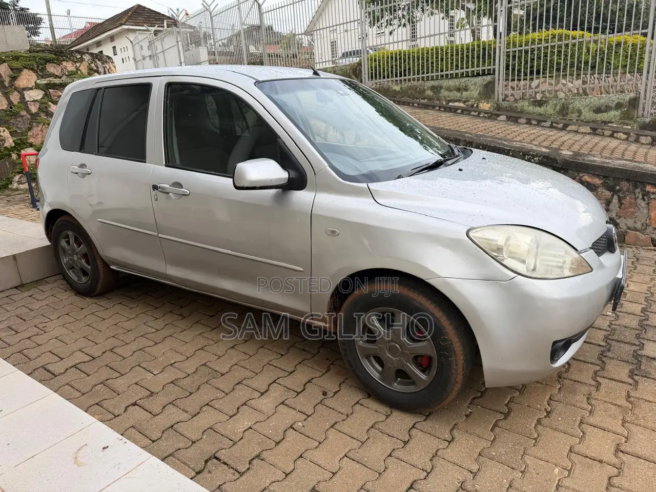 Mazda Demio 2009 Silver