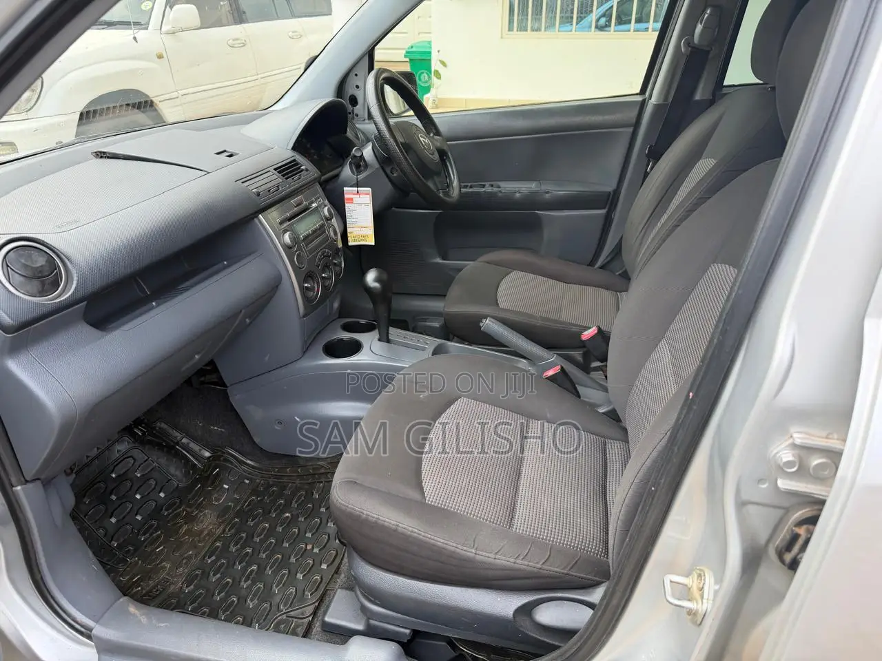 Mazda Demio 2009 Silver
