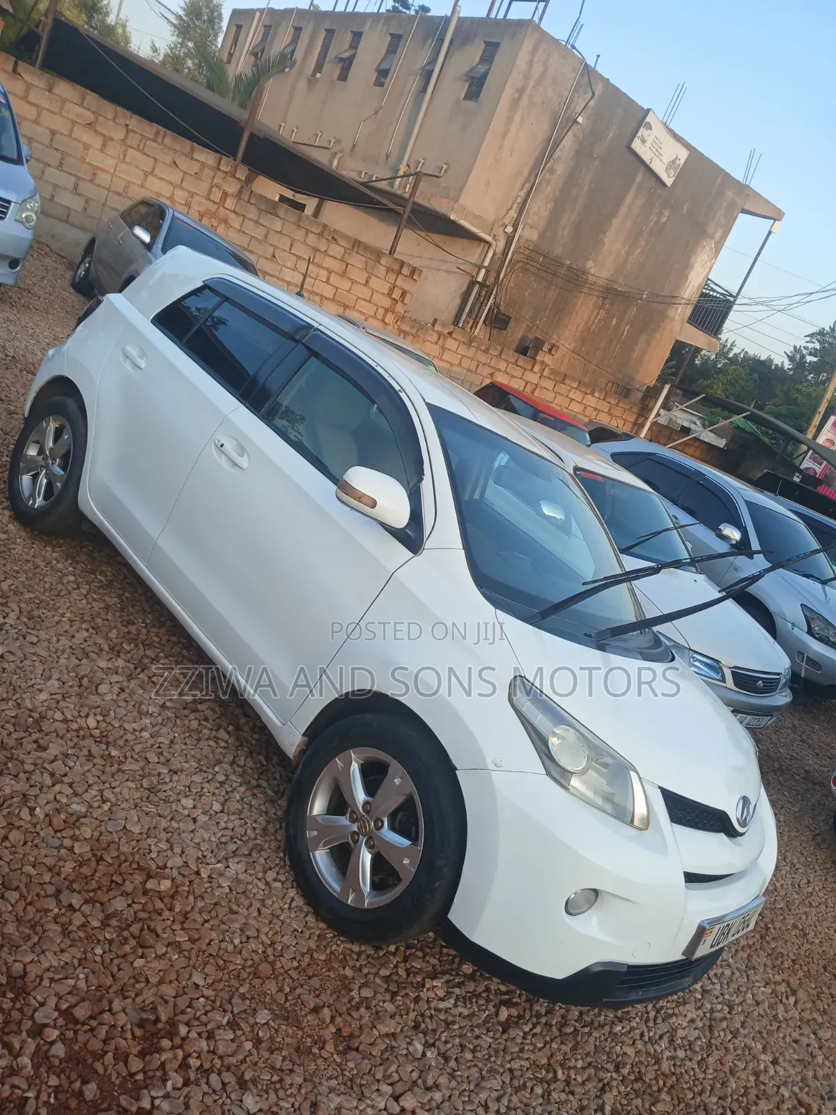 Toyota IST 2008 White