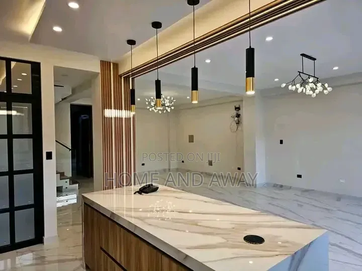 Lancaster Full Kitchen Cabinets From 14,000,000/- In Any Customization