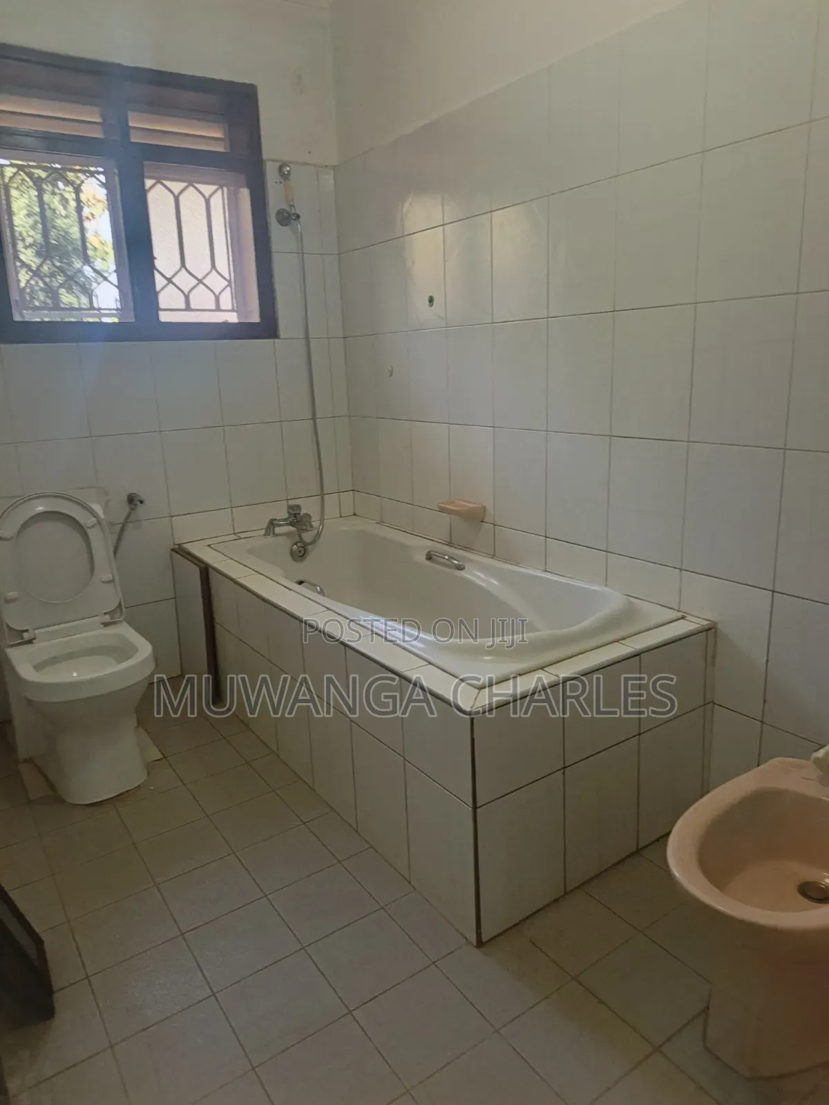 3bdrm Bungalow in Fs Properties Ltd, Nakawa for rent