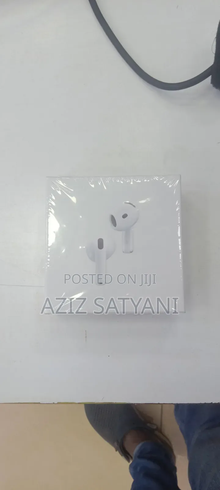 Apple Airpods 33 Noise Cancellation