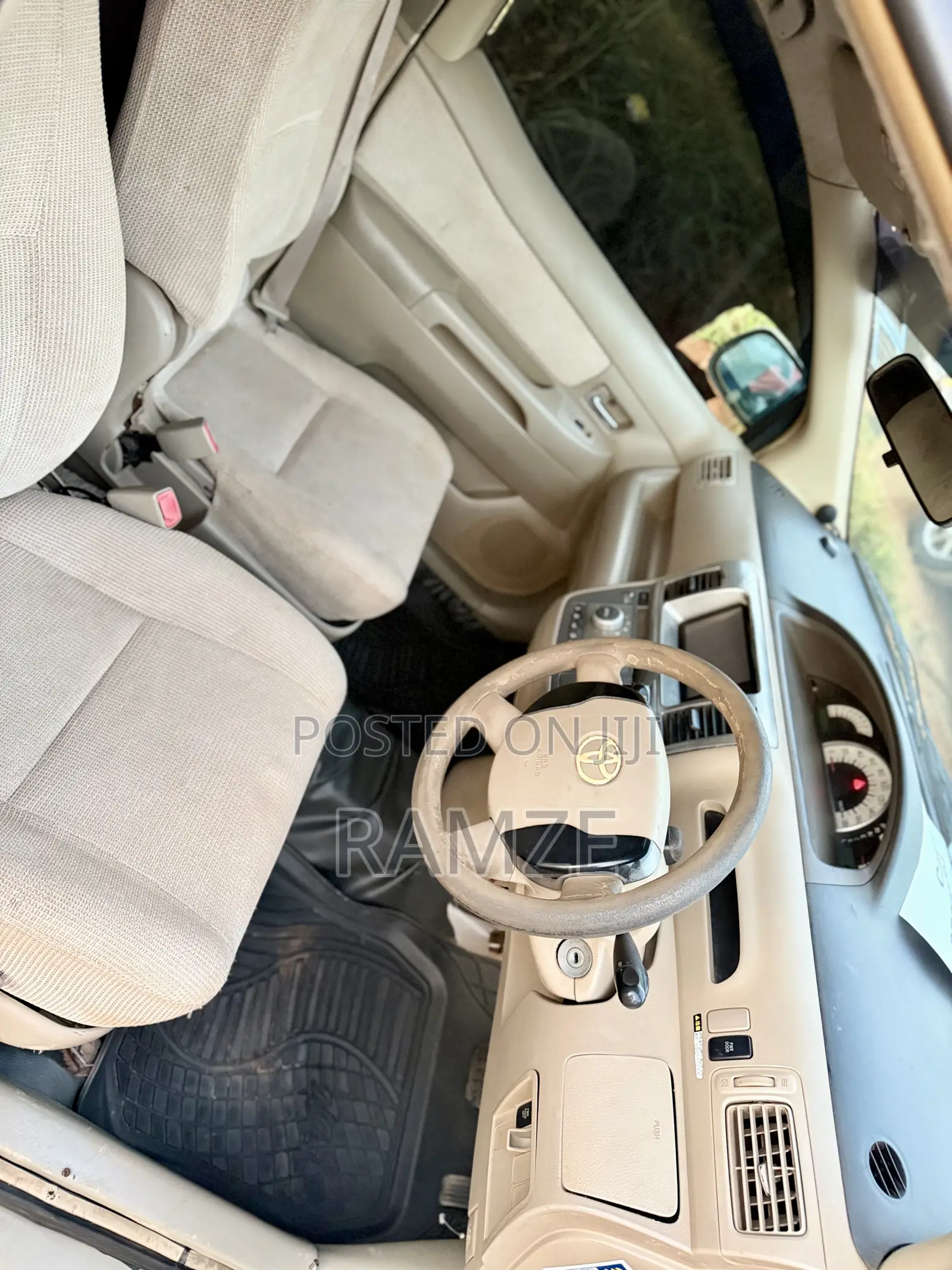 Toyota Raum 2004 White