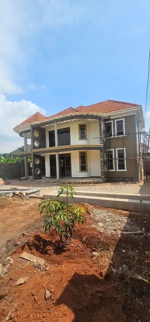 6bdrm House in Division A for sale