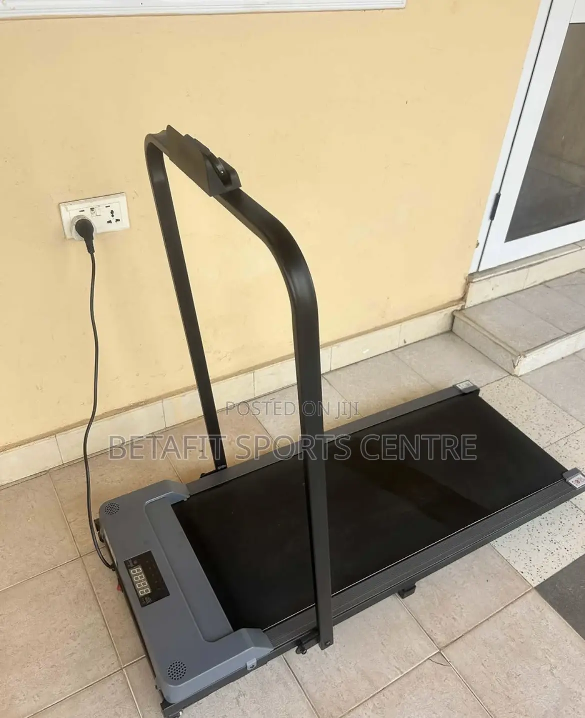 Running Machine (Walking Pad)