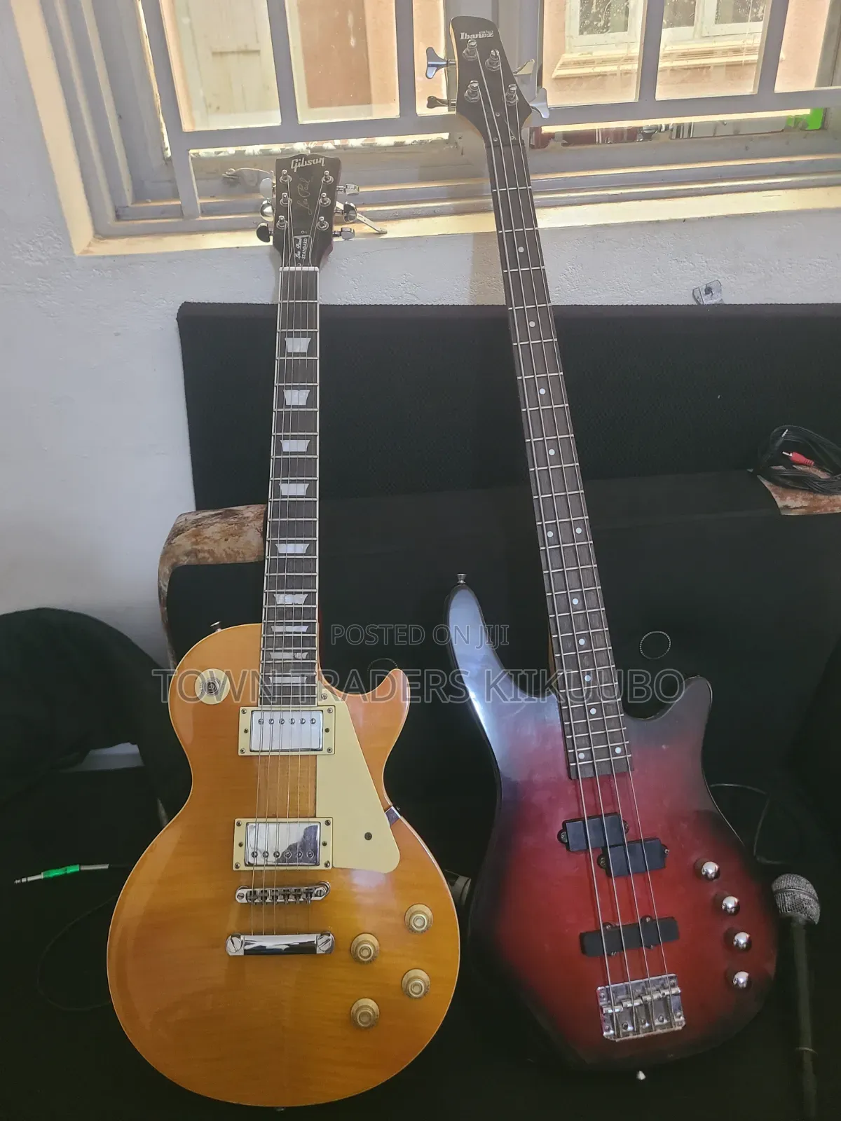 Gibson Guitar