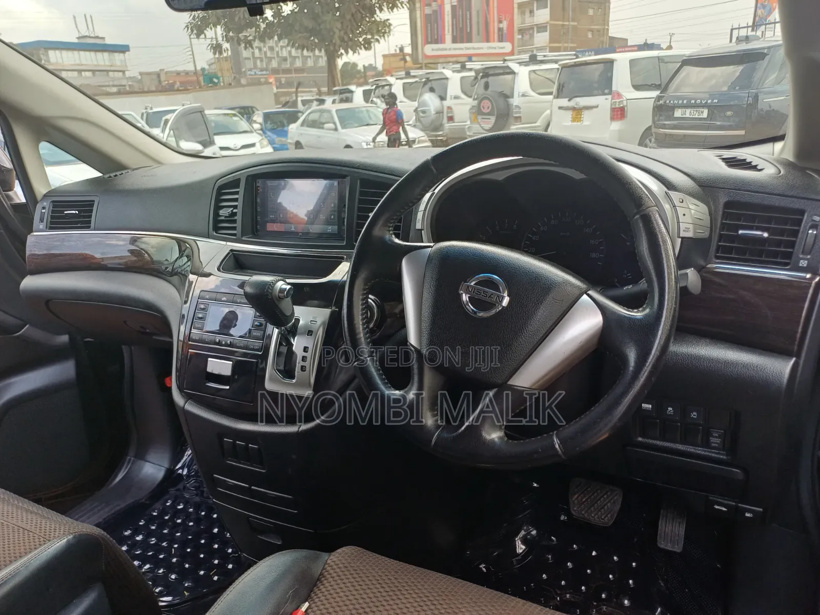 Nissan Elgrand 2013 Black