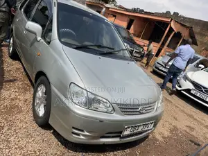 Toyota Corolla Spacio 2001 Silver