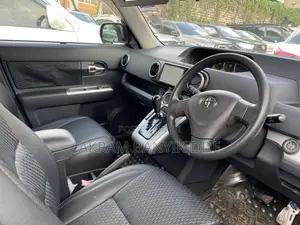 Toyota Corolla Rumion 2012 White
