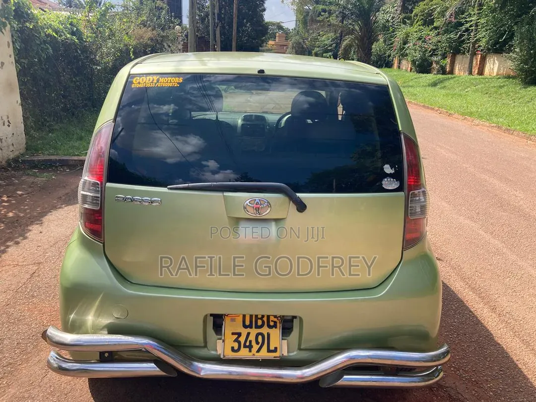 Toyota Passo 2008 Green