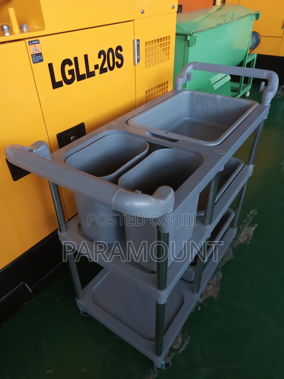 Plastic Multi Purpose Cleaning Trolley For Restaurants And Hotels