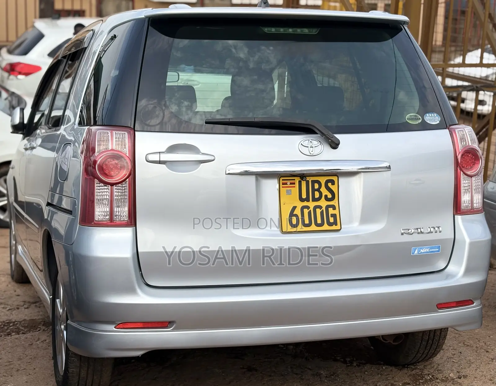 Toyota Raum 1.5 FWD 2008 Silver
