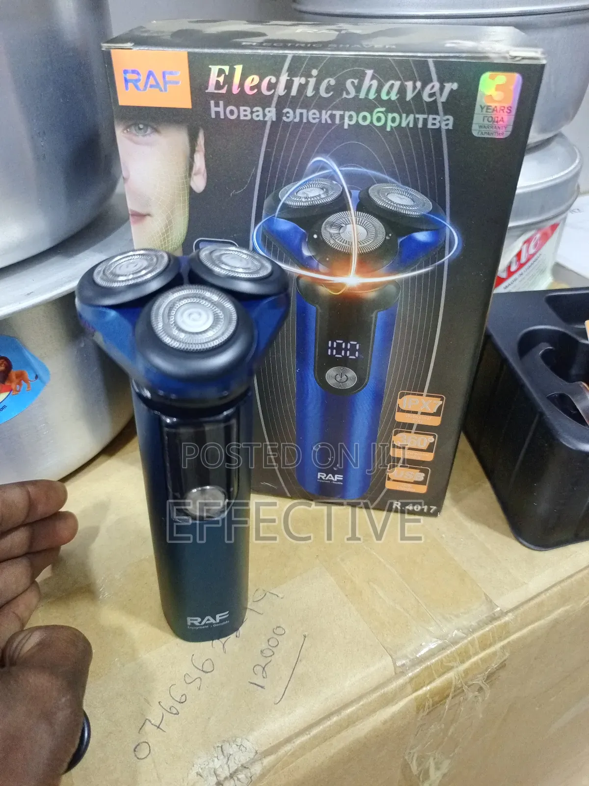 Raf R.4017 Electric Shaver.
