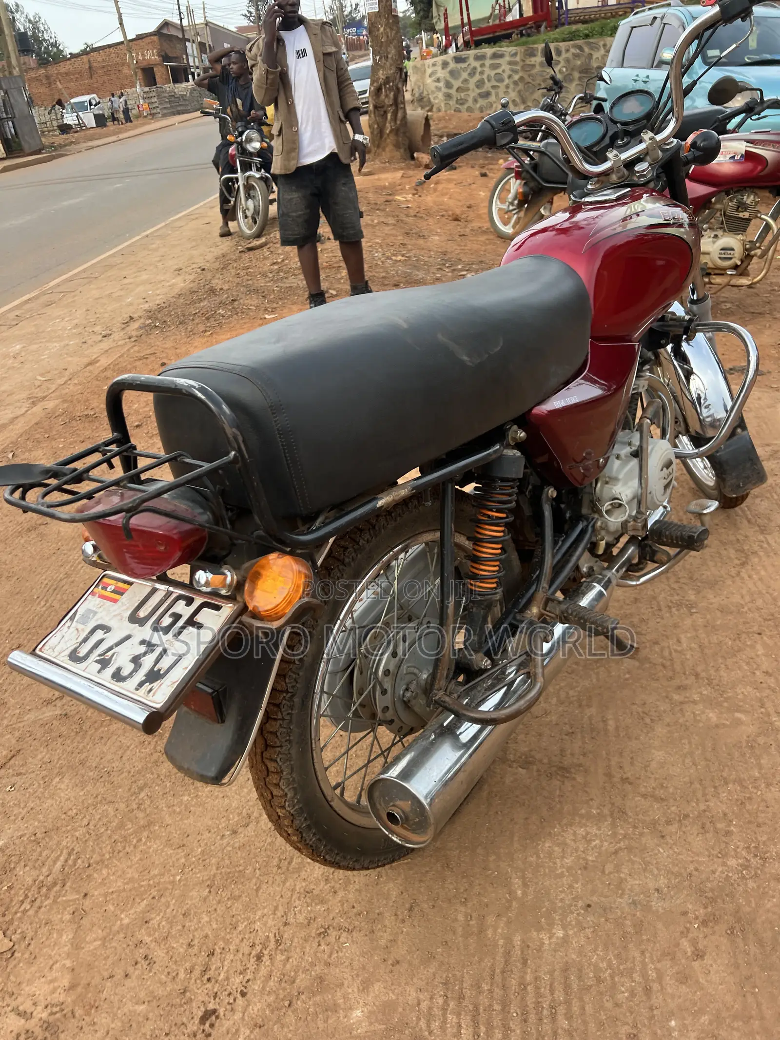 Bajaj Boxer 100 2025 Red
