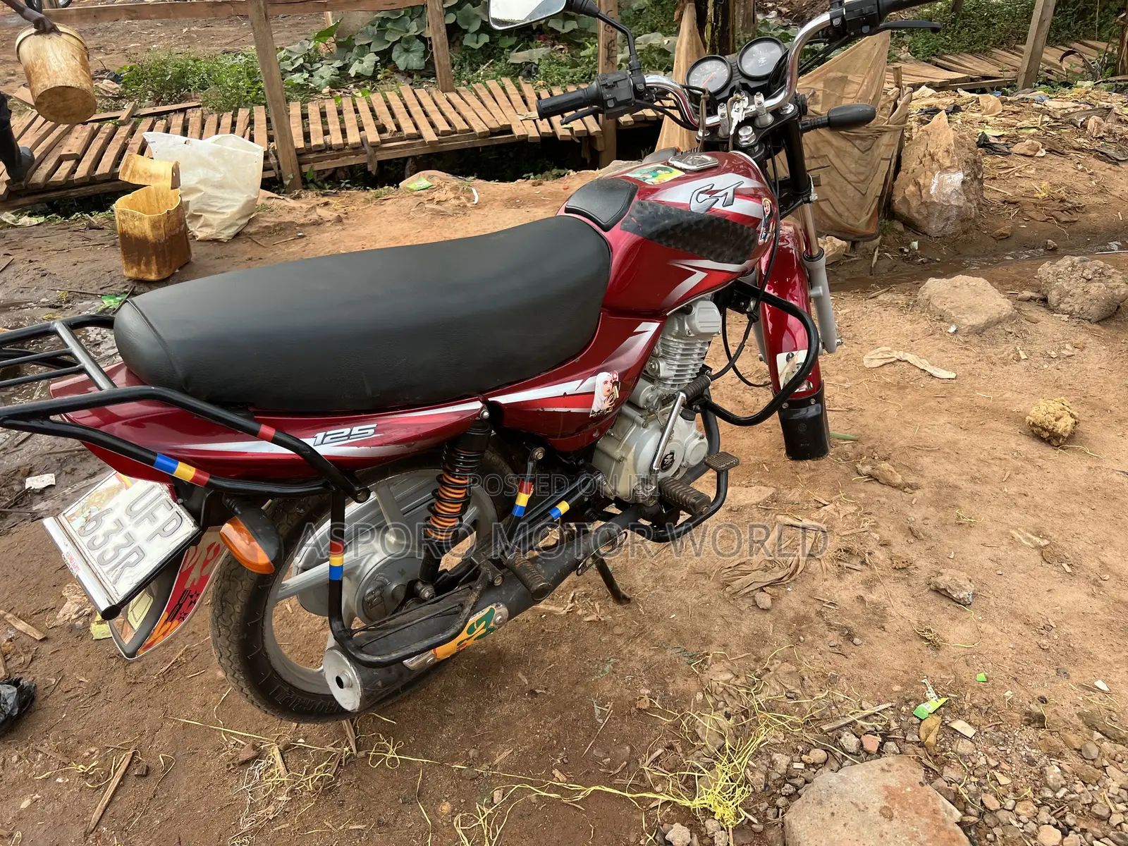 Bajaj CT 125X 2022 Red