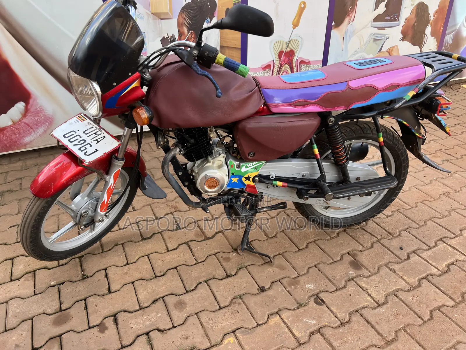 Bajaj CT 125X 2025 Red