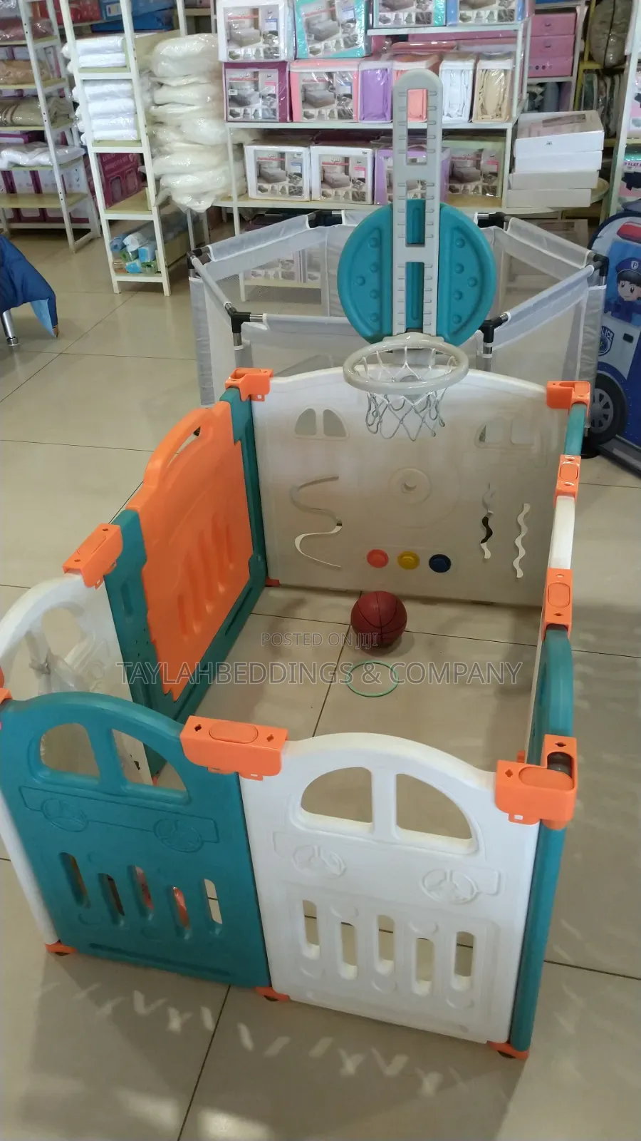 Foldable Baby Playpen Adaptable Shape With Mini Basketball Basket