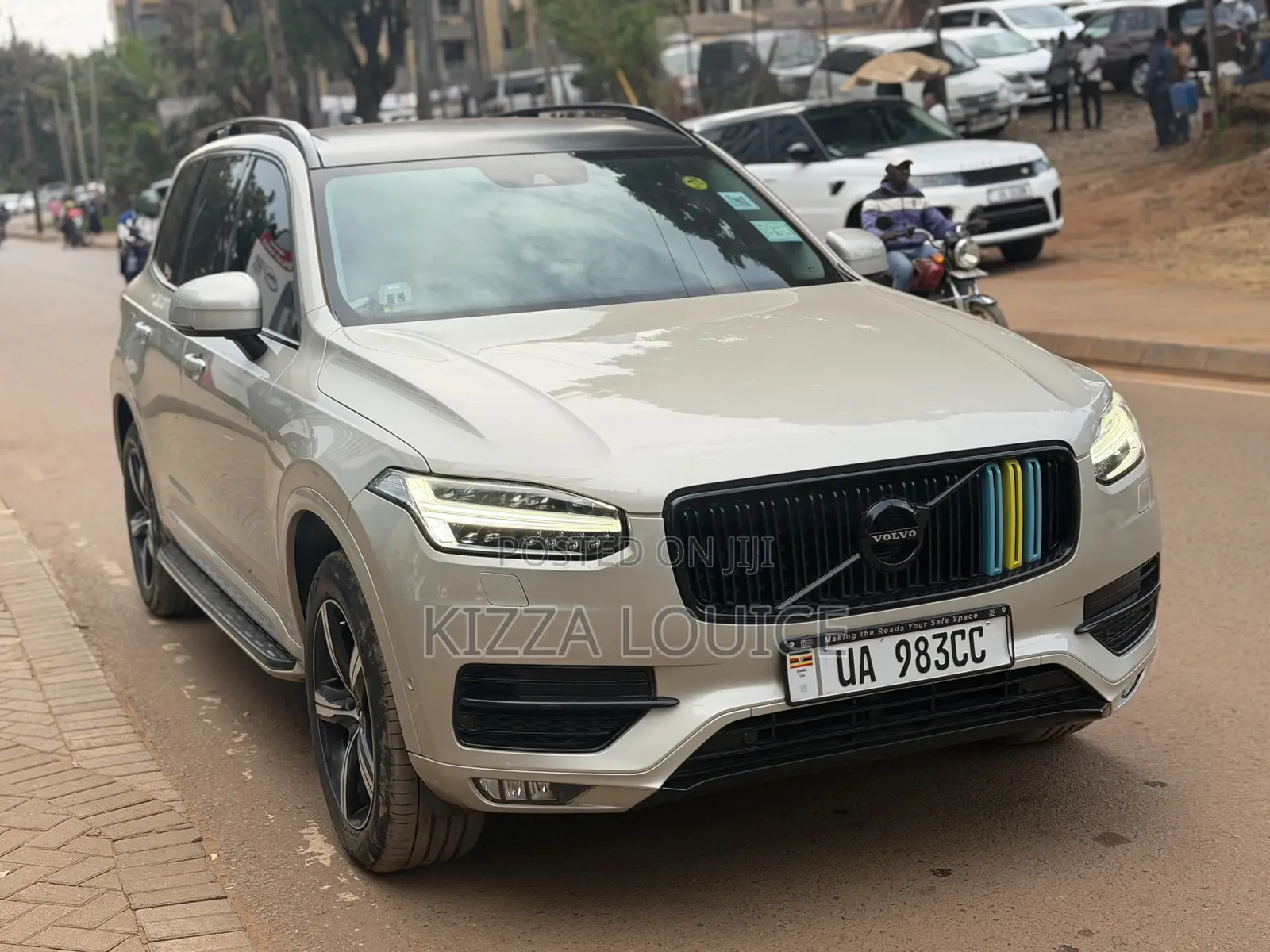 Volvo XC90 2017 Gold