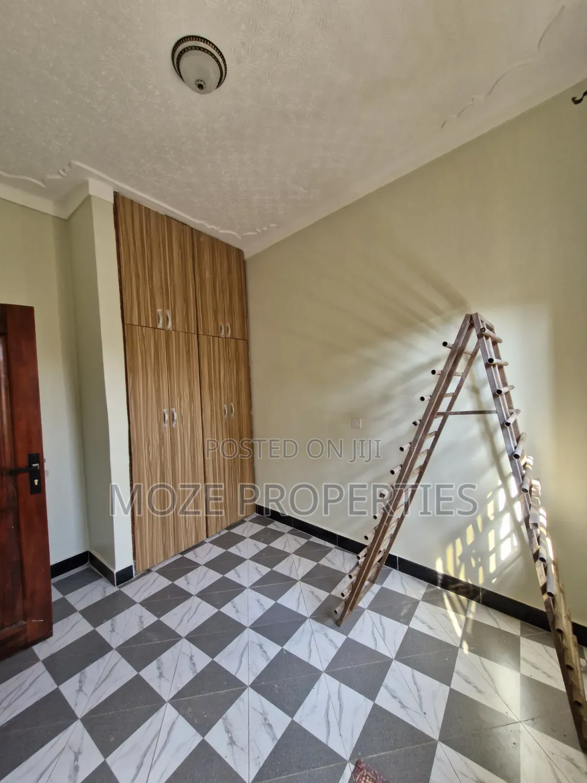 1bdrm Bungalow in Kyaliwajala, Central Division for rent