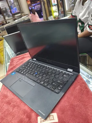 Laptop Toshiba Dynabook R634/M 8GB Intel Core i5 SSD 256GB