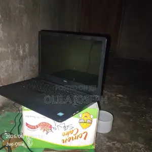 Laptop Dell Inspiron 14 3421 4GB Intel Core i5 HDD+SSD 500GB