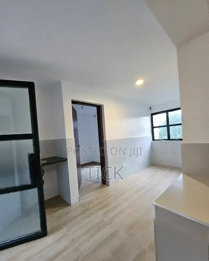 3bdrm Apartment in Kololo, Central Division for rent