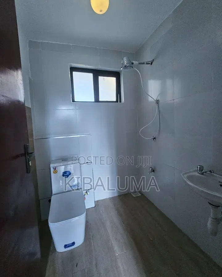 3bdrm Apartment in Kololo, Central Division for rent