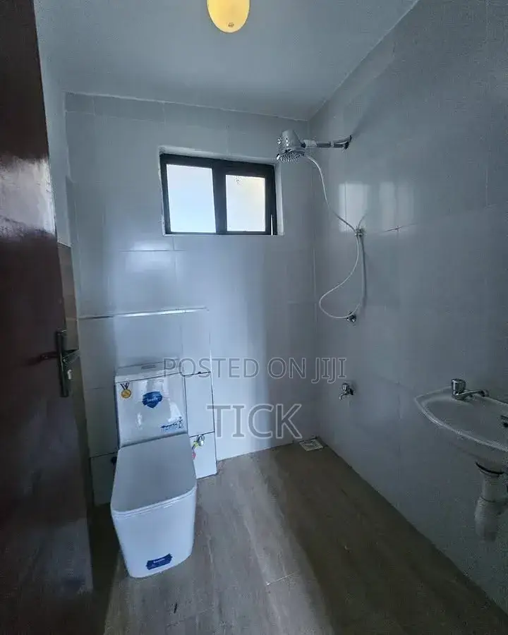 3bdrm Apartment in Kololo, Central Division for rent