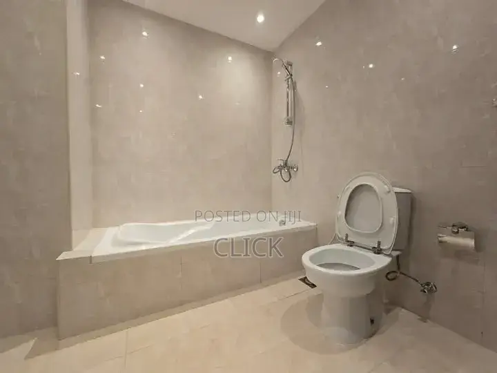 3bdrm Apartment in Bugolobi, Central Division for rent