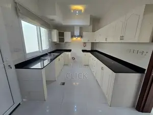 3bdrm Apartment in Bugolobi, Central Division for rent