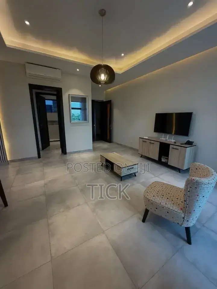3bdrm Apartment in Bugolobi, Central Division for rent