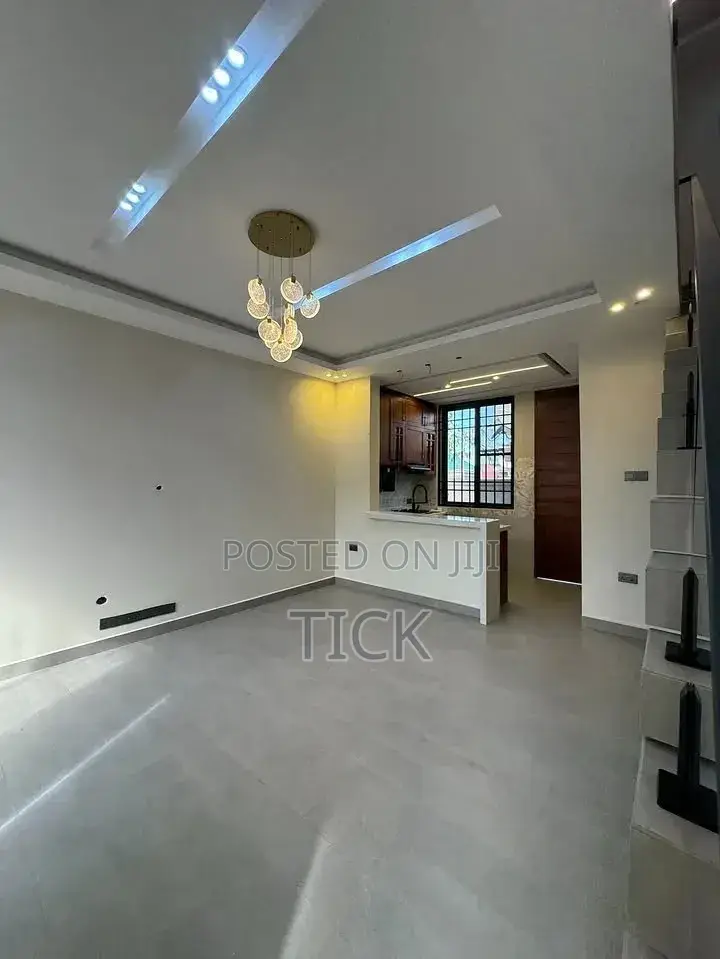 3bdrm Apartment in Bugolobi, Central Division for rent