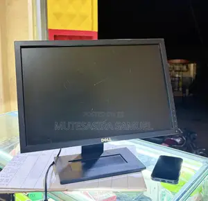 Dell 17 Inches Monitor