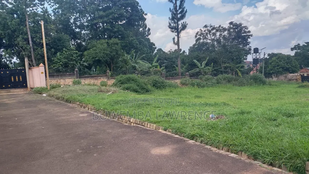 Land for Sale at Kira Municipality 50x100
