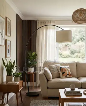 Bending Metallic Floor Lamps