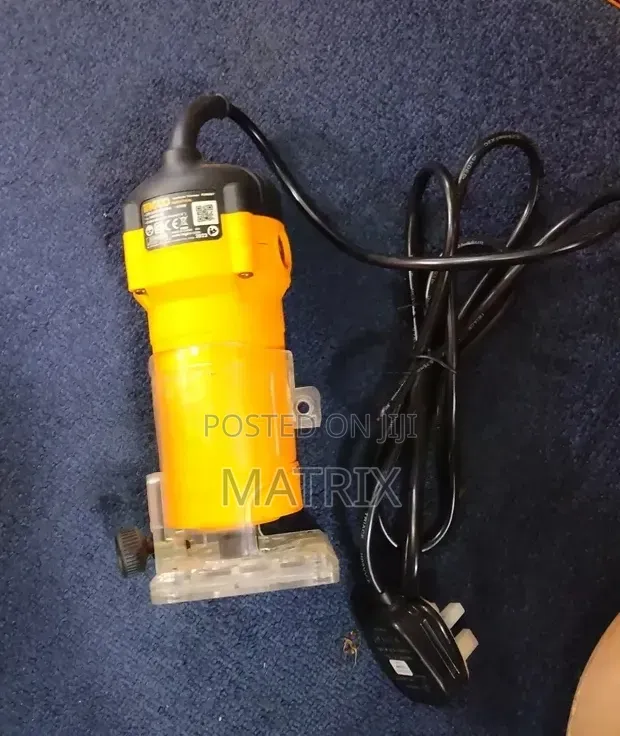 Ingco 600w Laminate Trimmer (Model Plm6001)