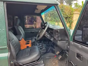 Land Rover Discovery LE 1998 Green