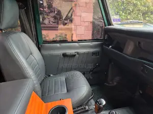 Land Rover Discovery LE 1998 Green