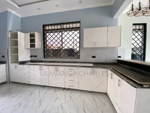4bdrm Bungalow in Fs Properties Ltd, Nakawa for sale