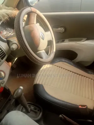 Nissan March 2002 Black