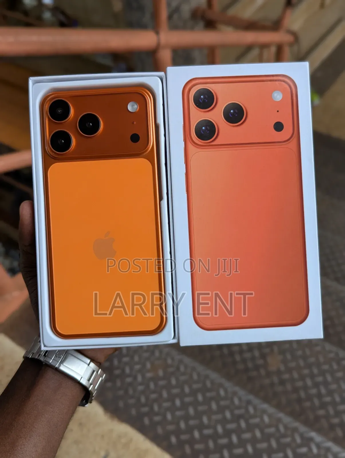New Mobile Phone 128 GB Orange